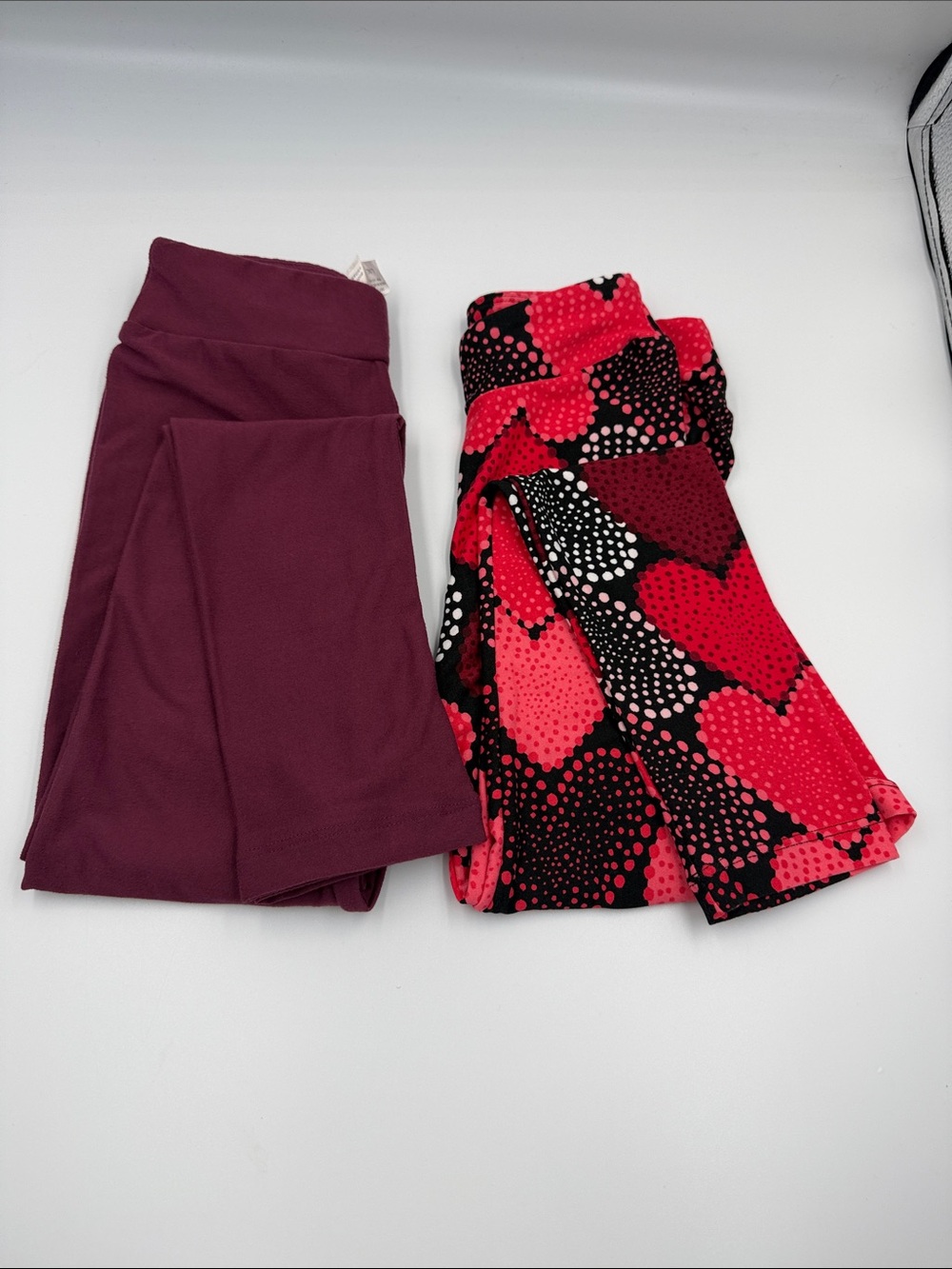 LuLaRoe Kids Leggings Set in Burgundy and Red Heart Print